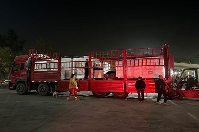 加班不停歇，全力保障客户订单按时交付